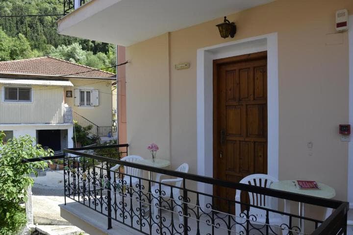 Geroulis Stefanos Studios photo 2