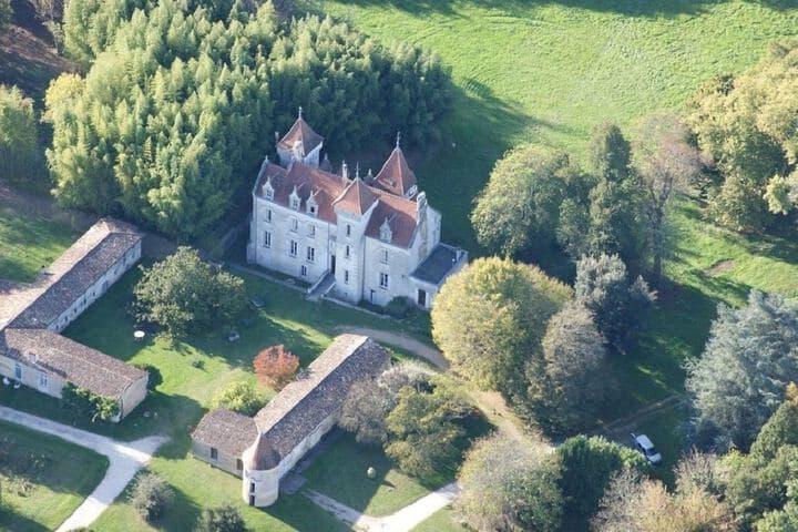 Saint-Fort-sur-Gironde destination view