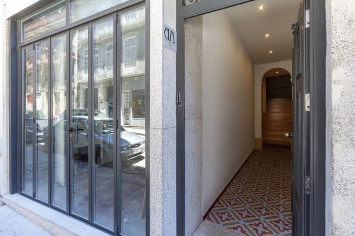 BO Almada 346 photo 4