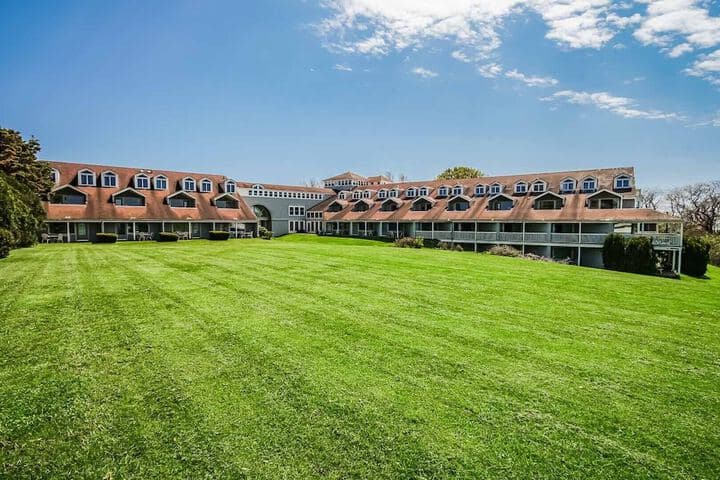 Oceancliff Resort I & II photo 4