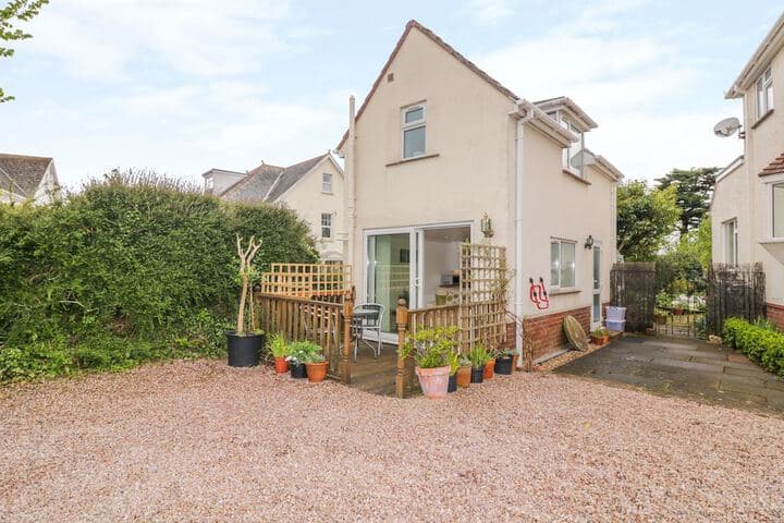 Wisteria Cottage photo 1