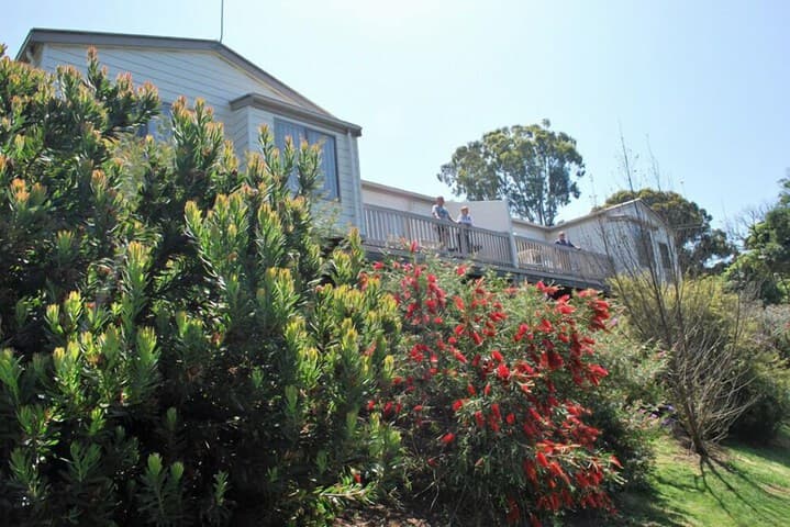 Lookout Holiday Units photo 2