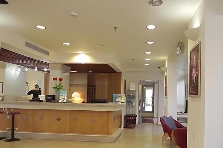 Blue Hotel photo 3