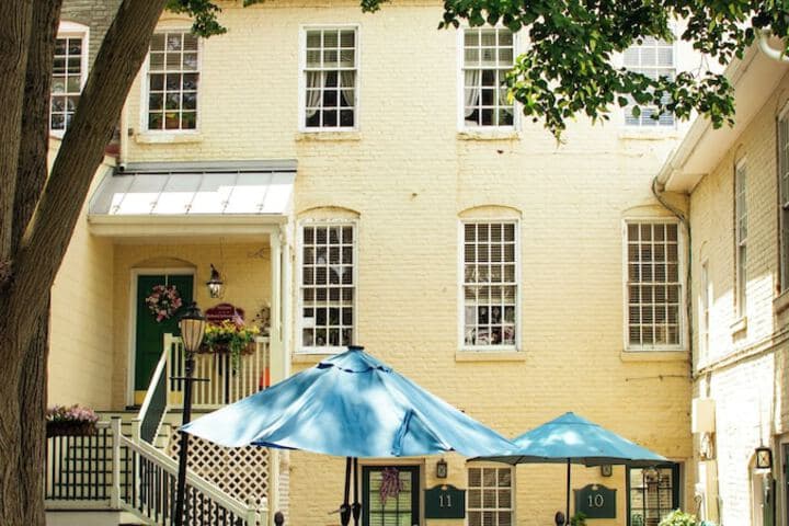 The Richard Johnston Inn & 1890 Caroline House photo 3