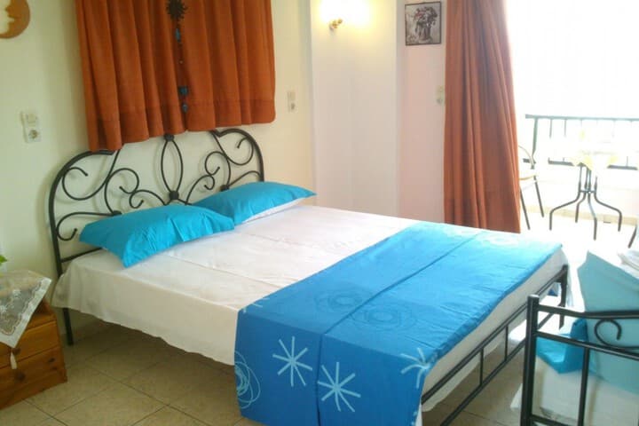 Psarou Studios photo 3