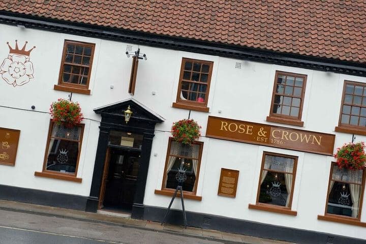 The Rose&Crown photo 2