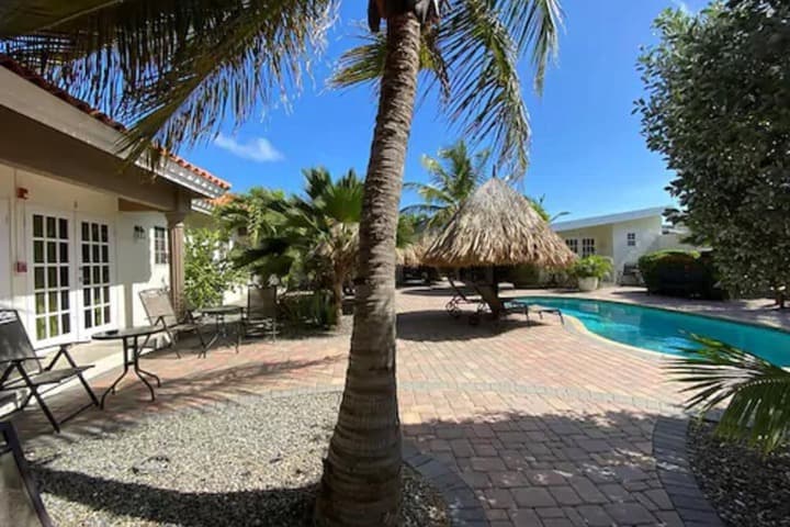 Aruba Tropic Apartments photo 4