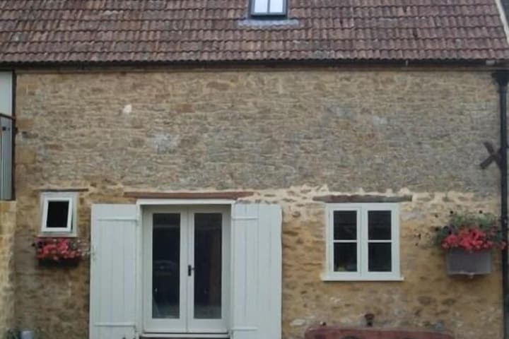 Lower Severalls Farmhouse photo 3