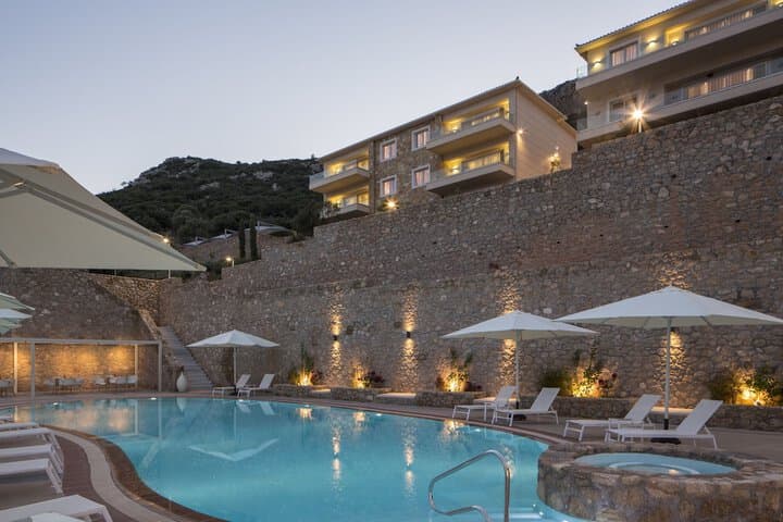 Princess Kyniska Suites photo 2