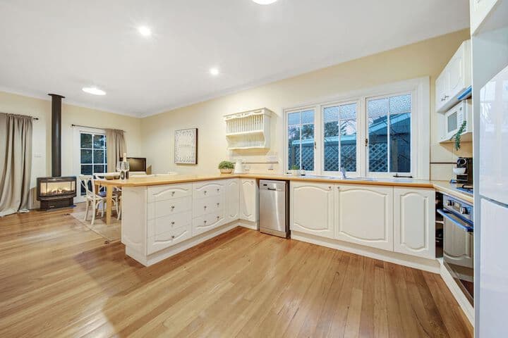 Whispering Pines Cottages photo 4