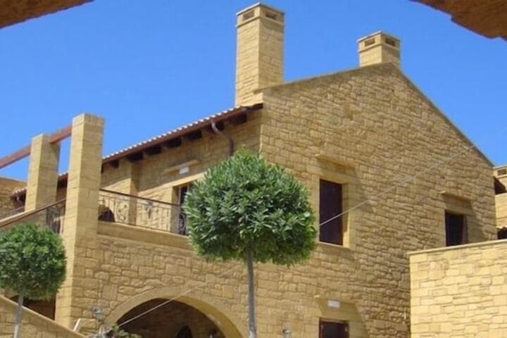 Palazzo Loupassi Boutique Villas photo 3