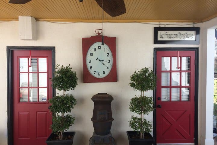 The Old Liberty Schoolhouse photo 3