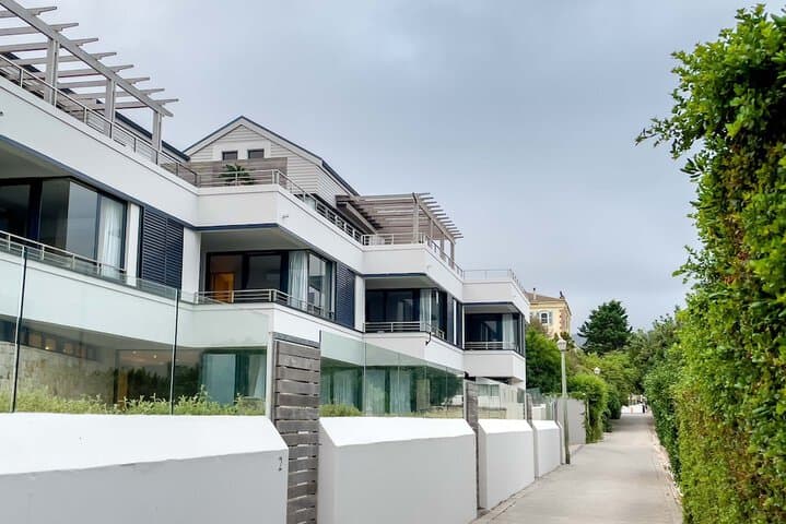 Le Paradis Penthouse Apartment photo 4