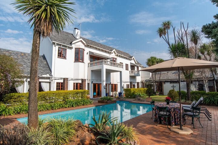 5th Avenue Gooseberry Guest House photo 4