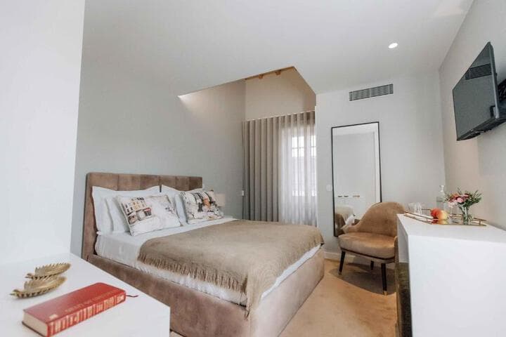 Trovador City Guest House photo 4
