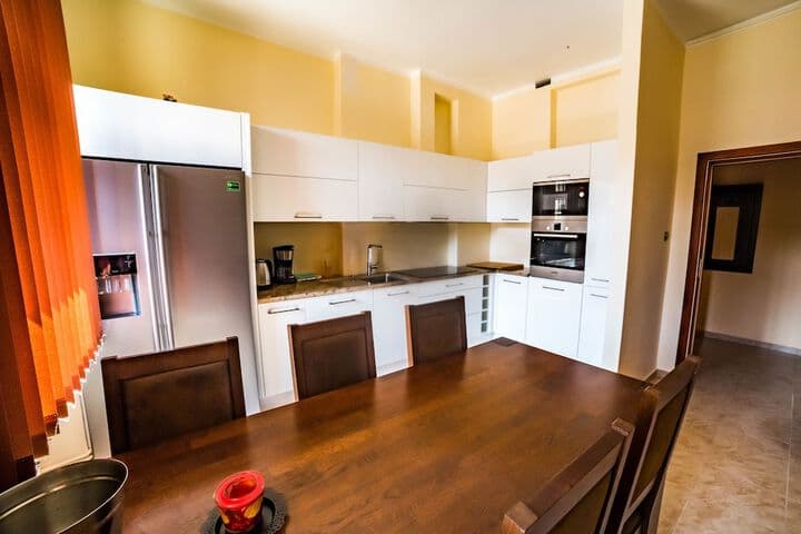 SG Apartments photo 2