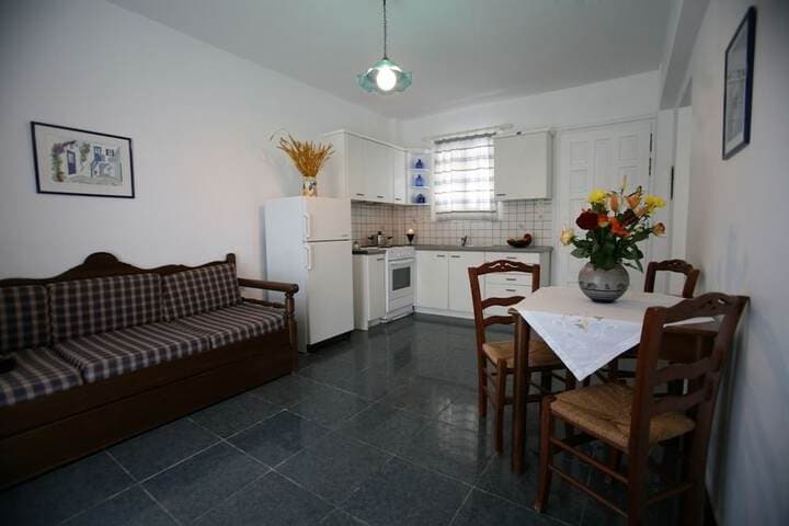 Erato Apartments photo 2
