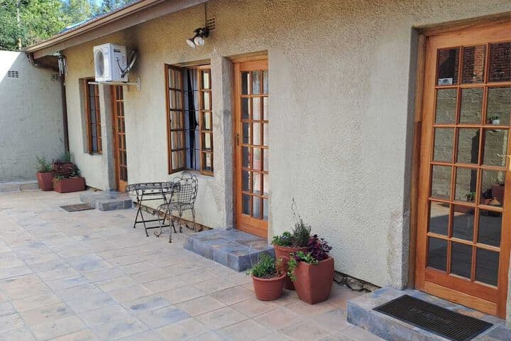 24 Onvrey Guest House photo 3