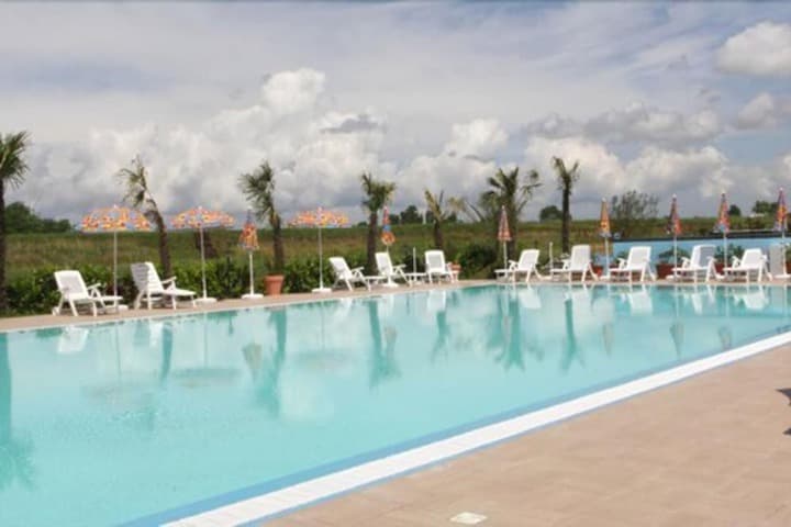 Country House Country Club photo 4