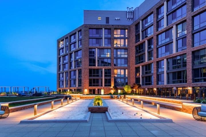 Global Luxury Suites at the Wharf photo 4