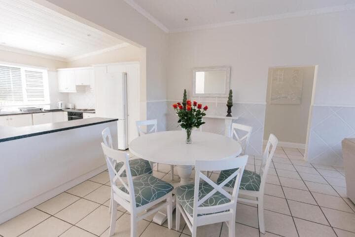 Clifton Cottage photo 5