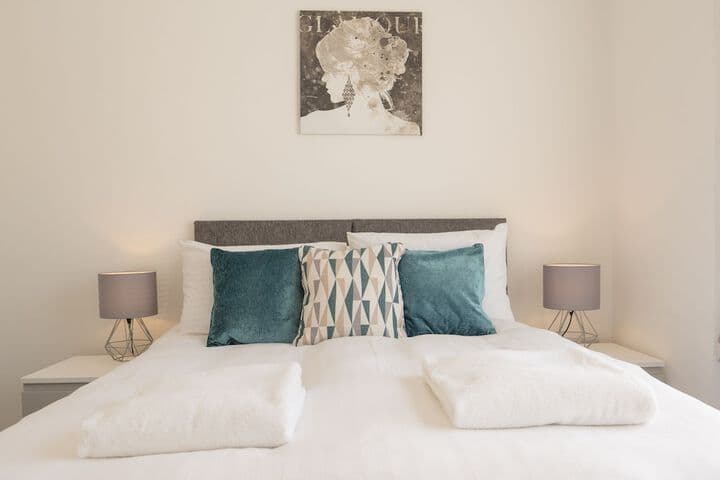 Highfield House photo 1
