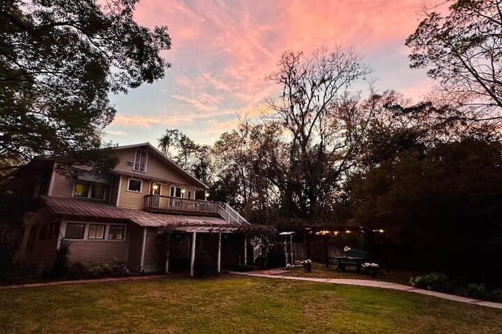 Grady House Bed & Breakfast photo 5