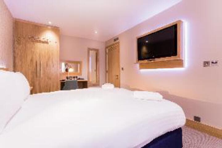 ELMBANK HOTEL&LODGE photo 2
