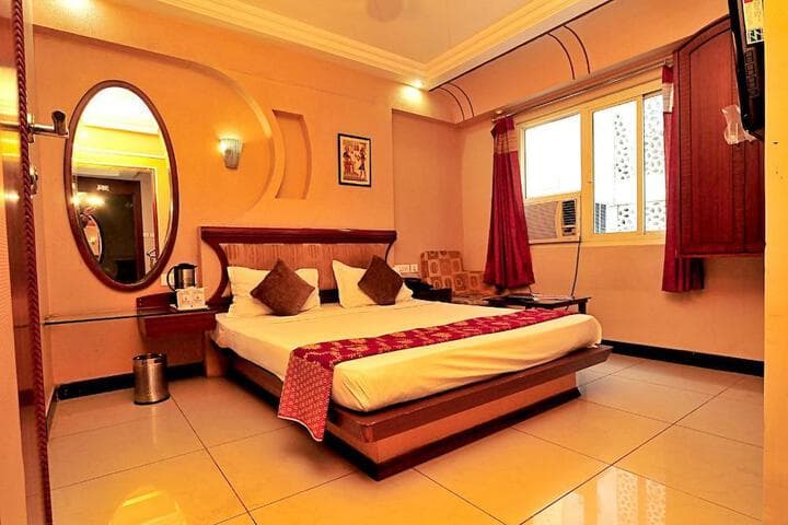 Hotel Ratnawali photo 1