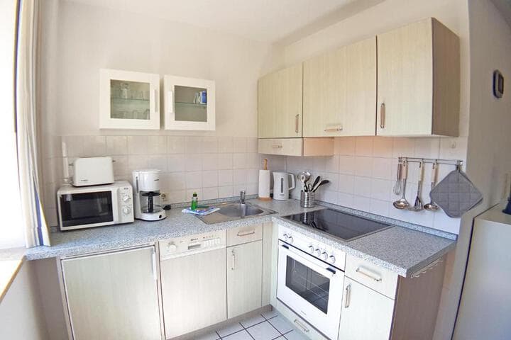 Apartment 9 photo 4