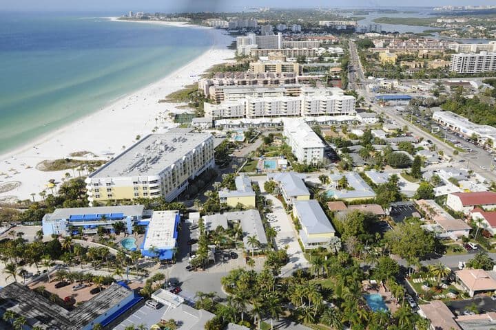 Beach Club at Siesta Key by RVA photo 4