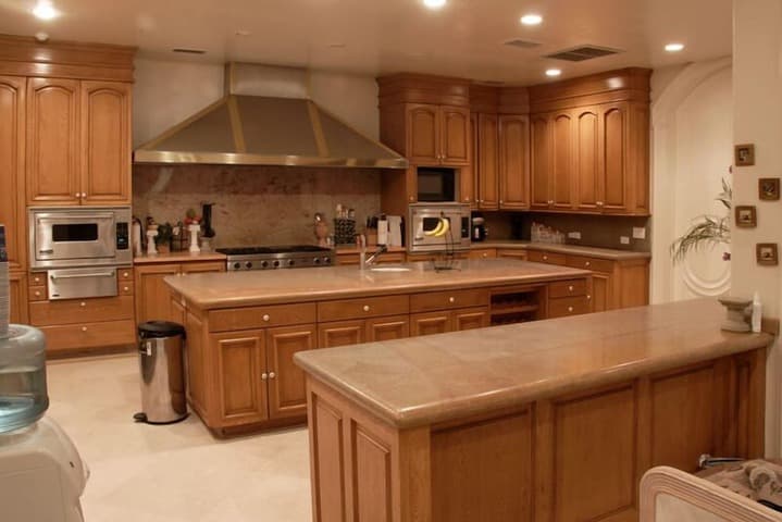 The Stradella Court Mansion photo 5