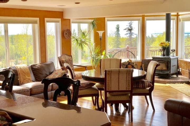 Alaska Sundance Retreat B&B photo 5