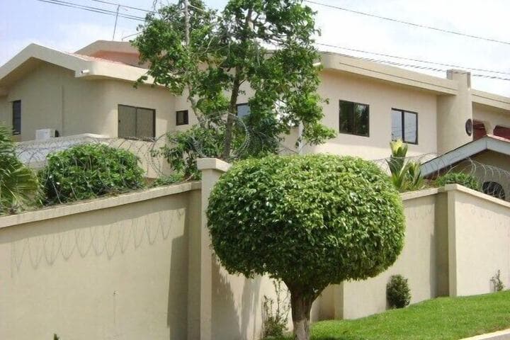 East Airport Guesthouse photo 3