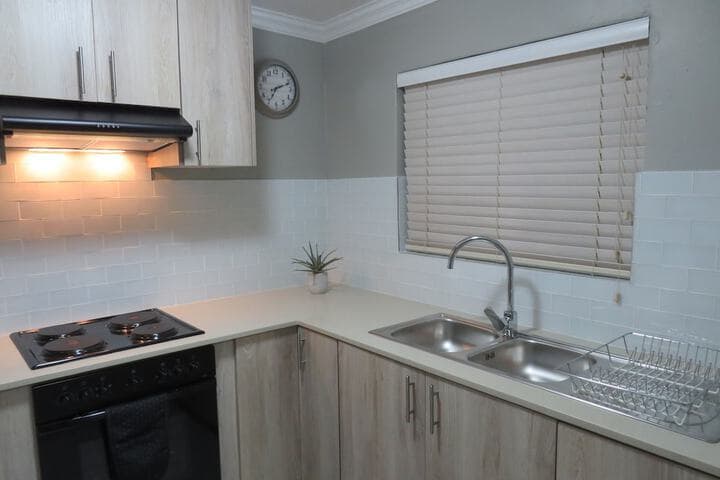 Dunton Guest House photo 4