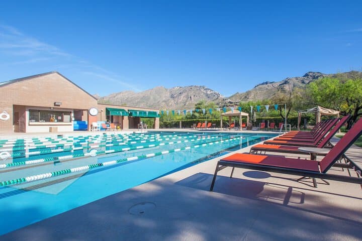 Las Alturas destination view