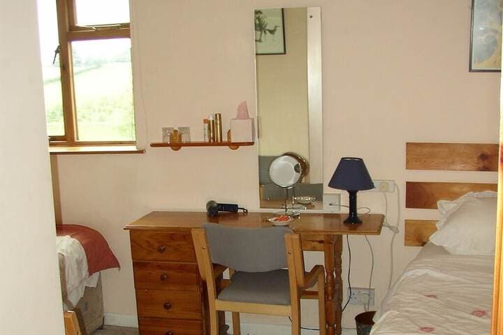 Brownhill House photo 5