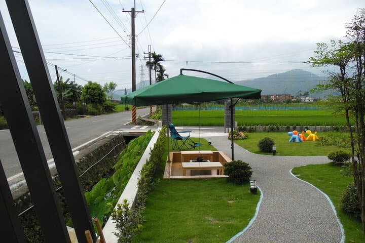 Travel scenery