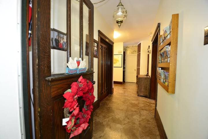 Ambassador B&B Guest Home photo 2