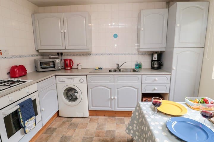 York Cottage photo 2
