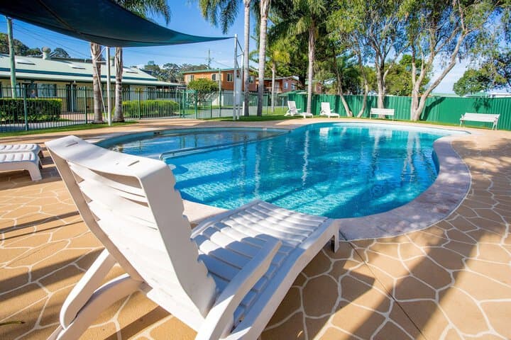 BIG4 Batemans Bay at Easts Riverside Holiday Park photo 4
