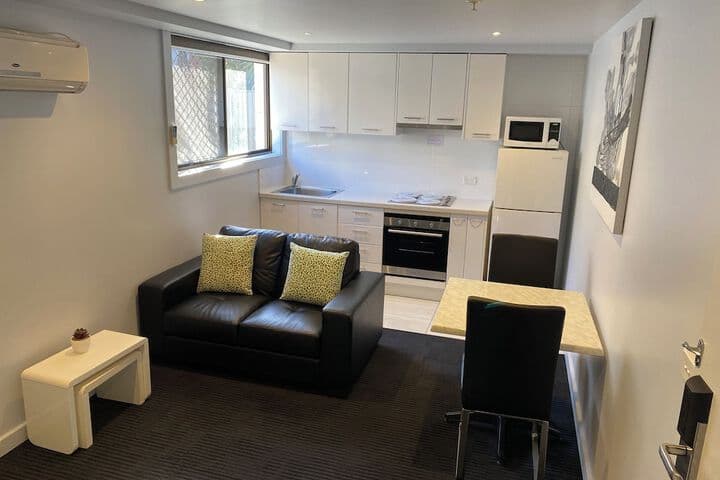 Apartments on Chapman photo 3