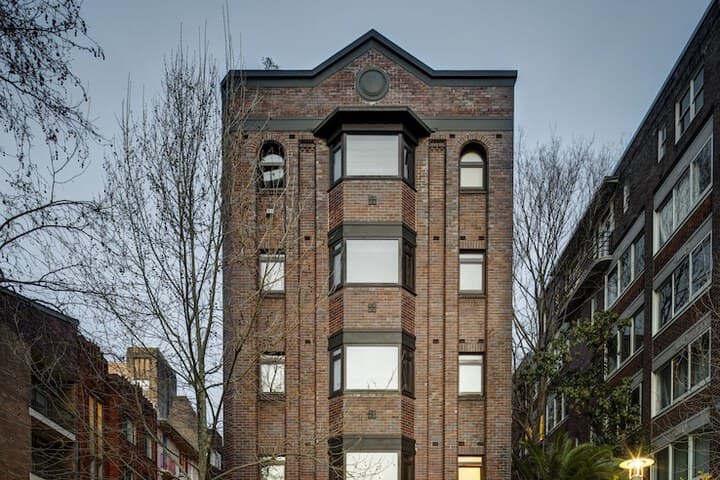 Regents Court Sydney photo 4