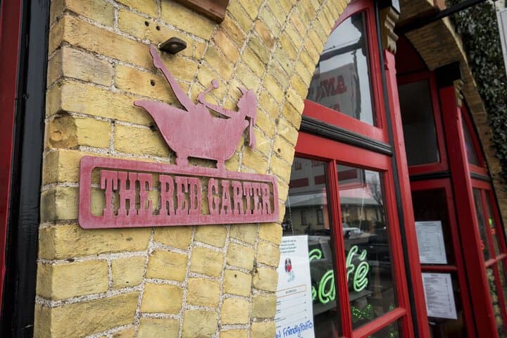Red Garter Inn photo 4