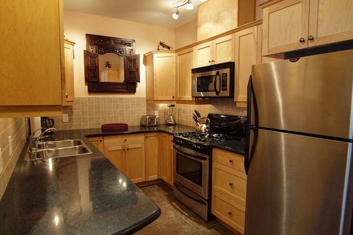 Mountain Town Properties Cascade Lodge 2E photo 2