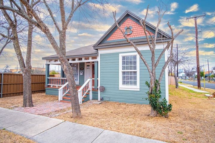 Beautiful Craftmans 4br / 2.5ba Home Near Downtown photo 5