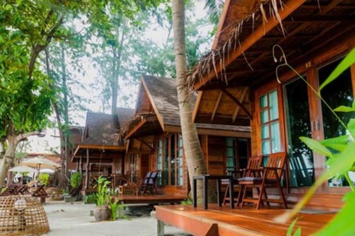 Lipe Beach Resort photo 4