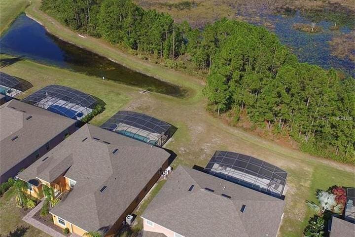 Loyalty Vacation Homes Davenport photo 2