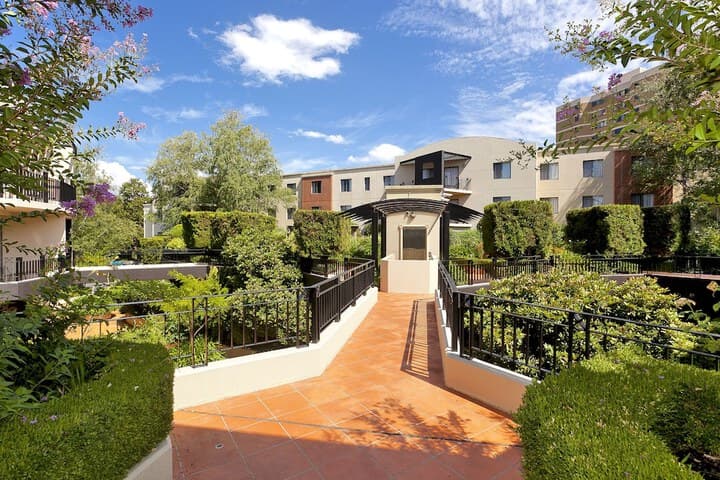 Astra Apartments The Griffin photo 3