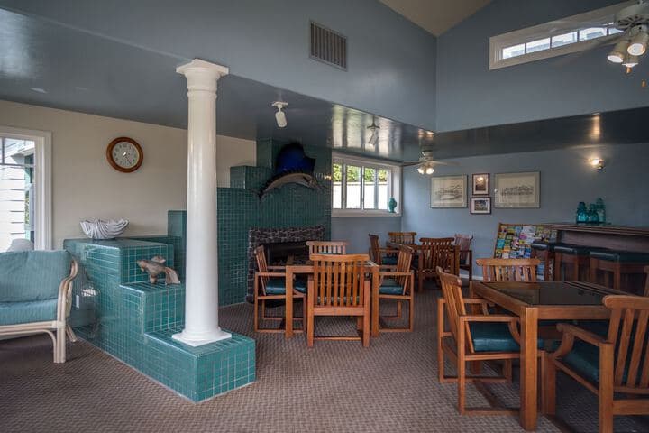 Wave Crest Resort photo 4